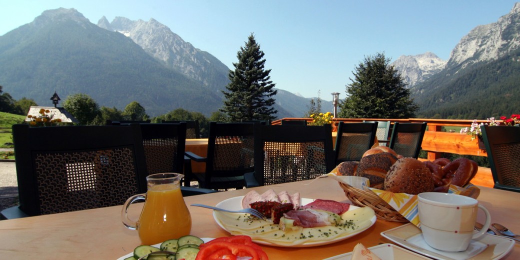 Breakfast in the "Gästehaus Heißenlehen"