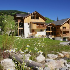 The Chalet Mornà is close to the village centre