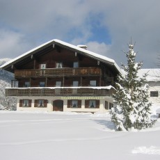 Der Hof im Winterkleid