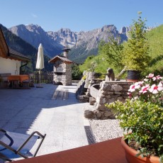 Sun terrace with view of the Dolomites