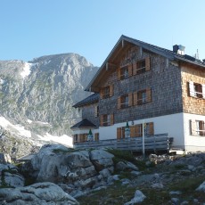 Alpine hut "Ingolstädter Haus"