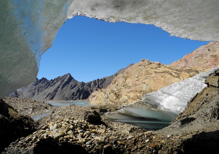 Glacier mouth of Matscher Ferner