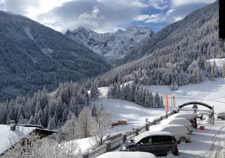 Ausblick vom Alpenhotel "zum Wanderniki"